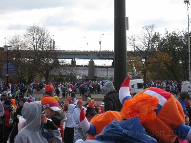 2014 NYRR Marathon 0158.jpg - The 2014 New York Marathon on November 2nd. A cold and blustery day.